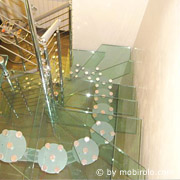 Kundenfoto redline Treppe nika glass